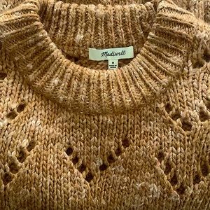 Madewell long sleeve sweater. 24 inches from neckline to bottom.🧡SUPER CUTE🧡